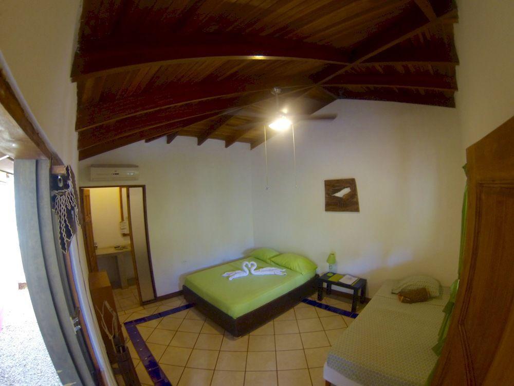 Indra Inn Playa Grande Esterno foto